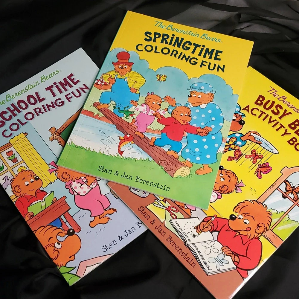 The‎ Berenstain Bears Coloring and Activity Book Set